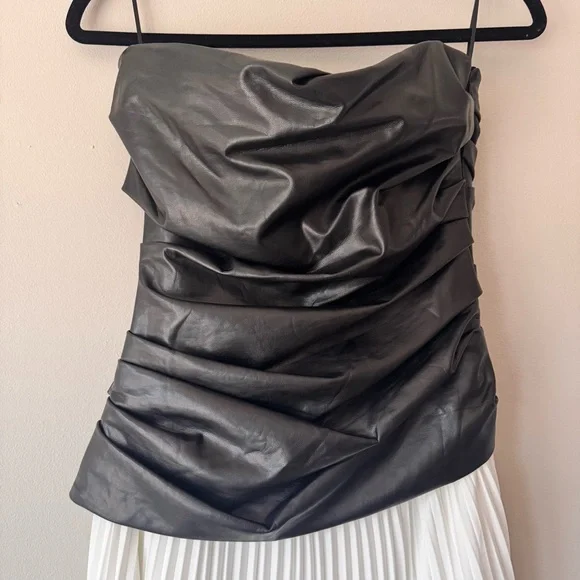 Simkhai Arie Faux Leather Bustier Dress Black White Pleated Strapless Sz 2 NWT - Picture 4 of 16